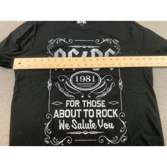 AC/DC Men's For Those About To Rock We Salute You Size M Black T-Shirt‎ - Picture 5 of 7